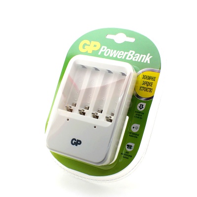 Зарядное устройство GP Standart PB420GS-2CR1