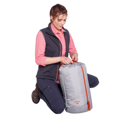 Компрессионный мешок Tatonka COMPRESSION SACK 30 black 3257.04021