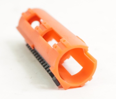 Поршень SHS полузубый (14 стальных зубьев) TT0062